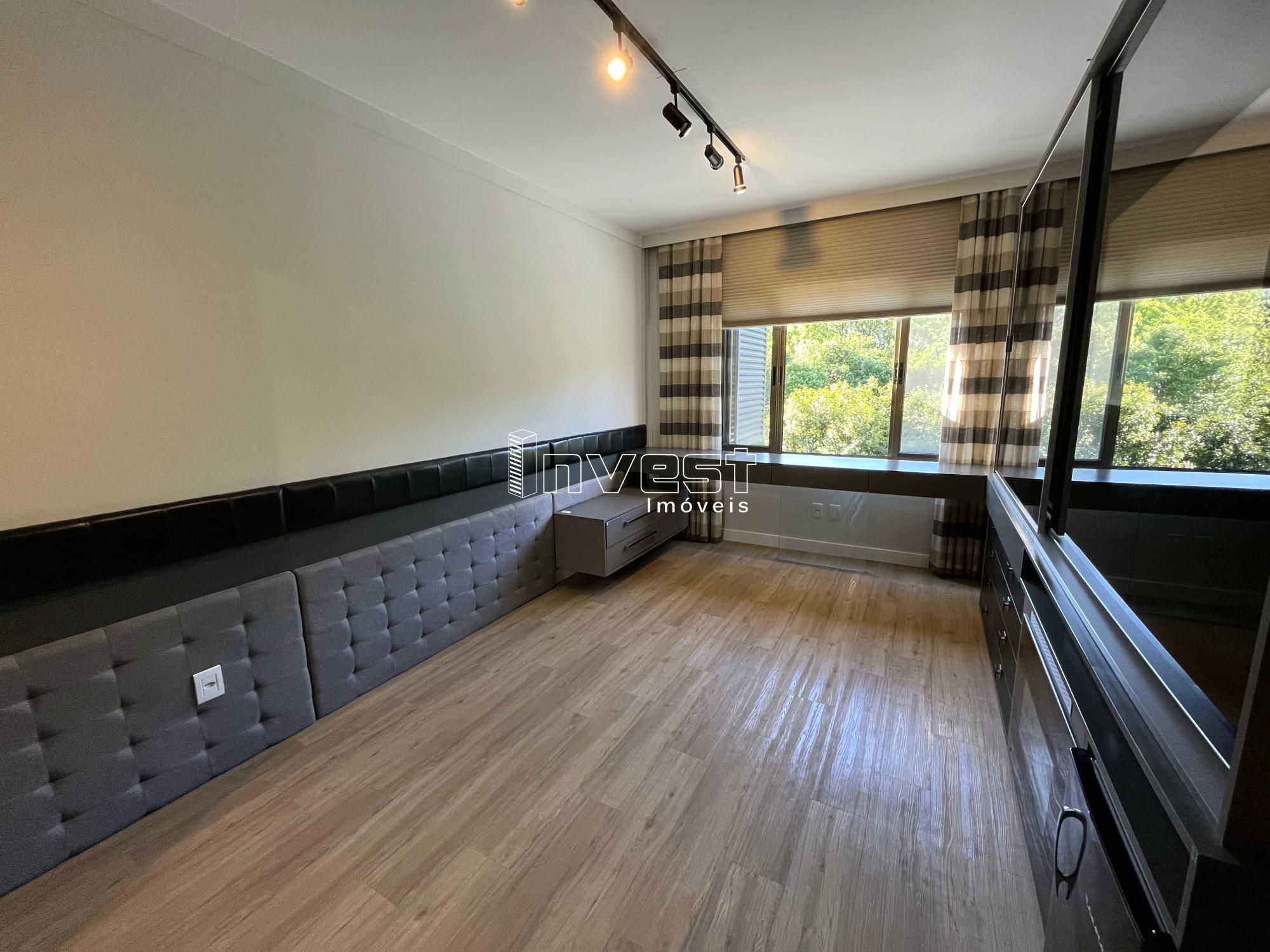 Casa, 3 quartos, 242 m² - Foto 22