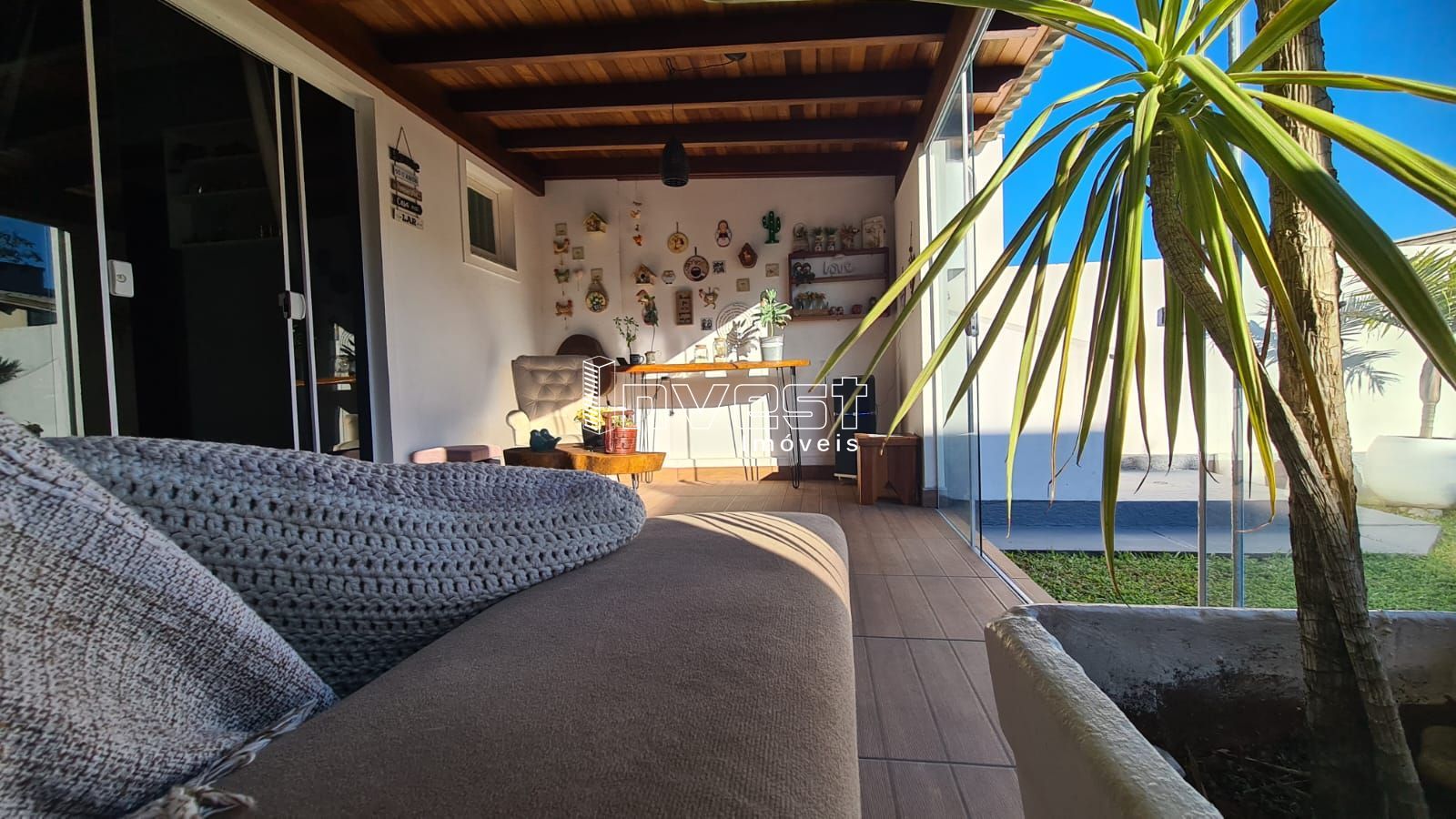 Casa à venda com 3 quartos, 208m² - Foto 18
