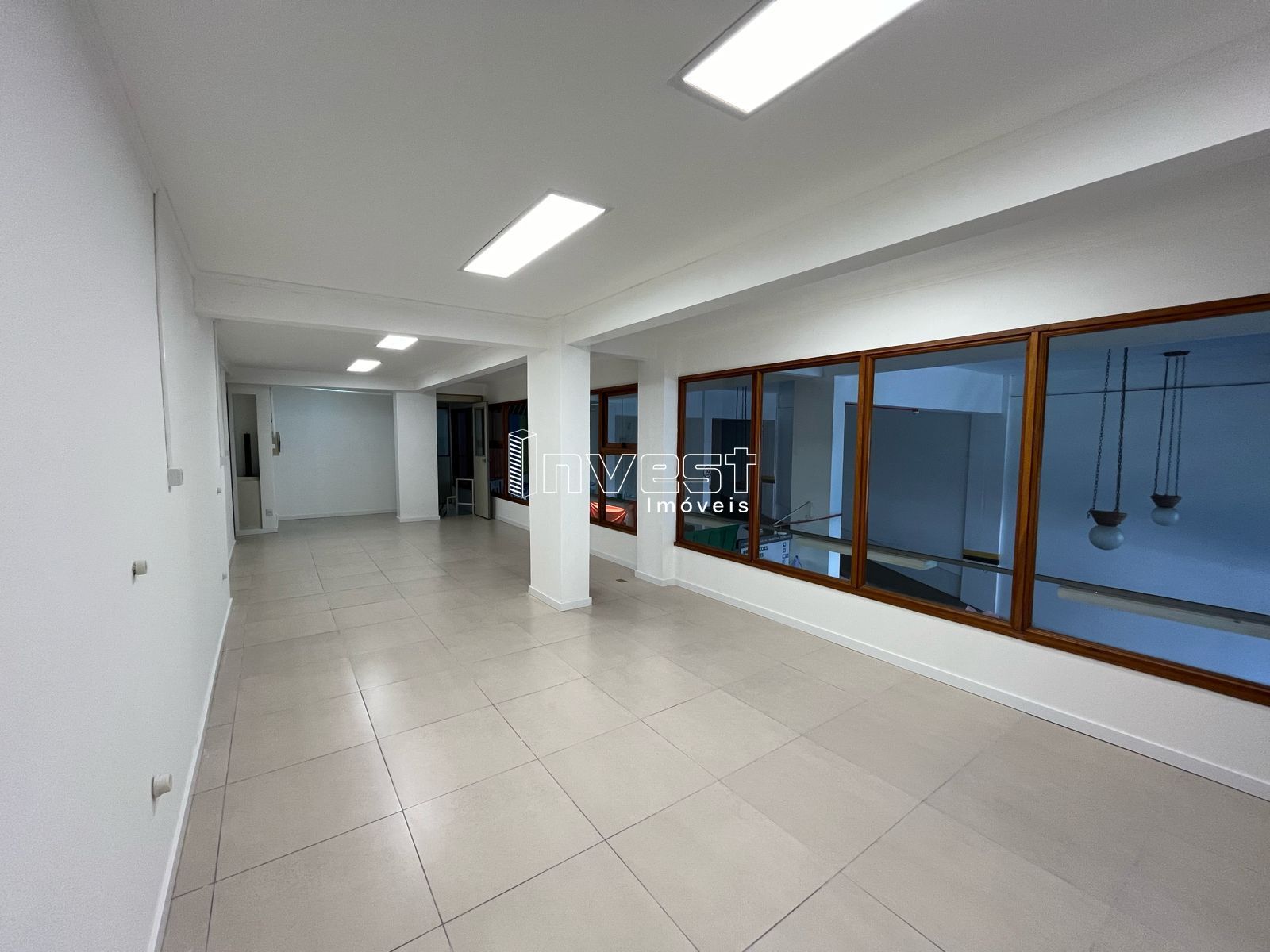 Prédio Inteiro à venda com 1 quarto, 149m² - Foto 5