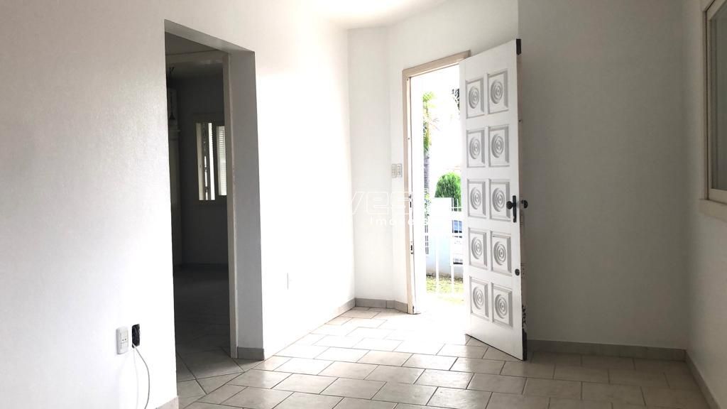 Casa à venda com 3 quartos, 130m² - Foto 12