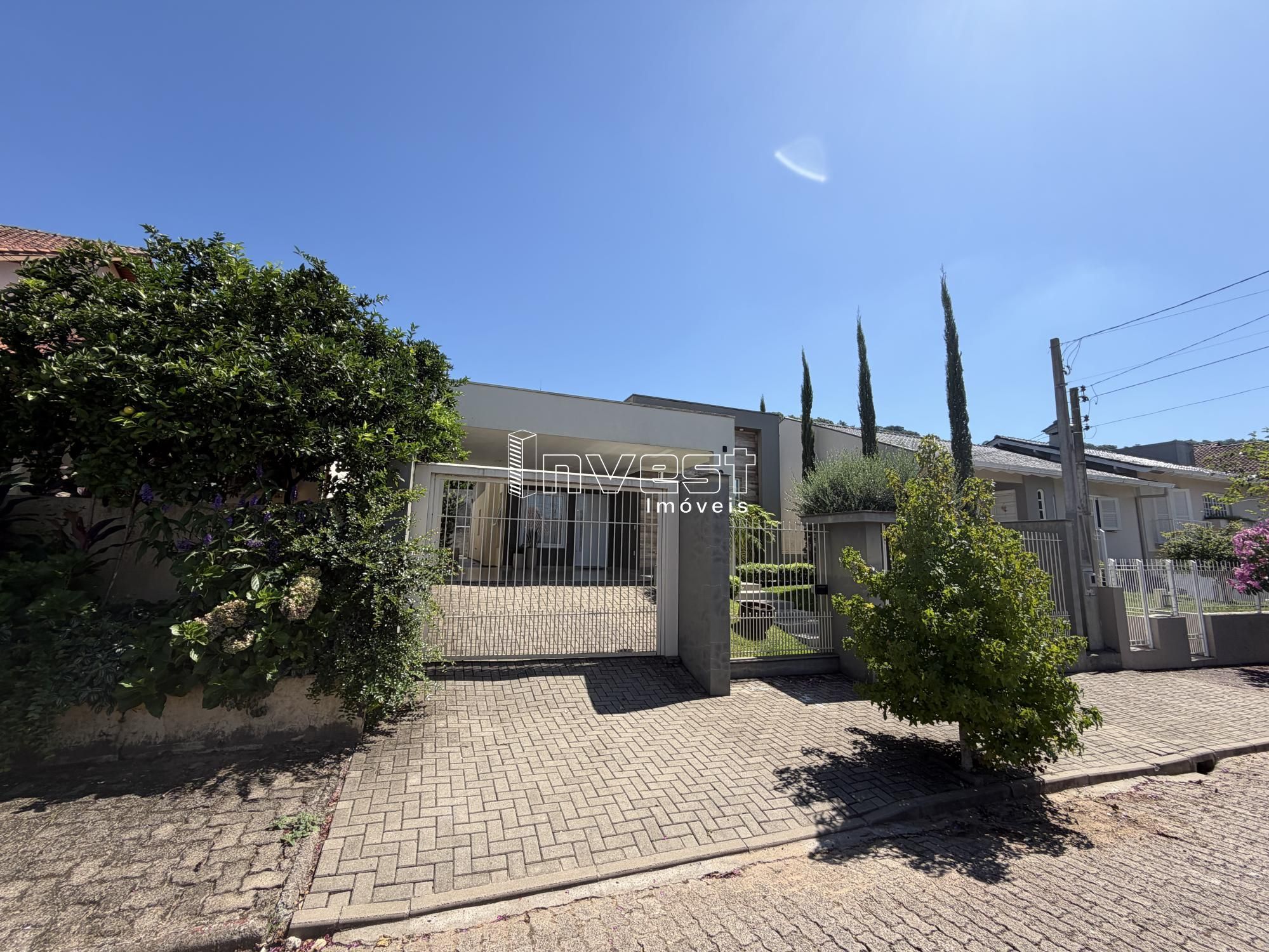 Casa com 3 Dormitórios à venda, 133 m² por R$ 725.000,00 Casa com 3 Dormitórios à venda, 133 m² por R$ 725.000,00