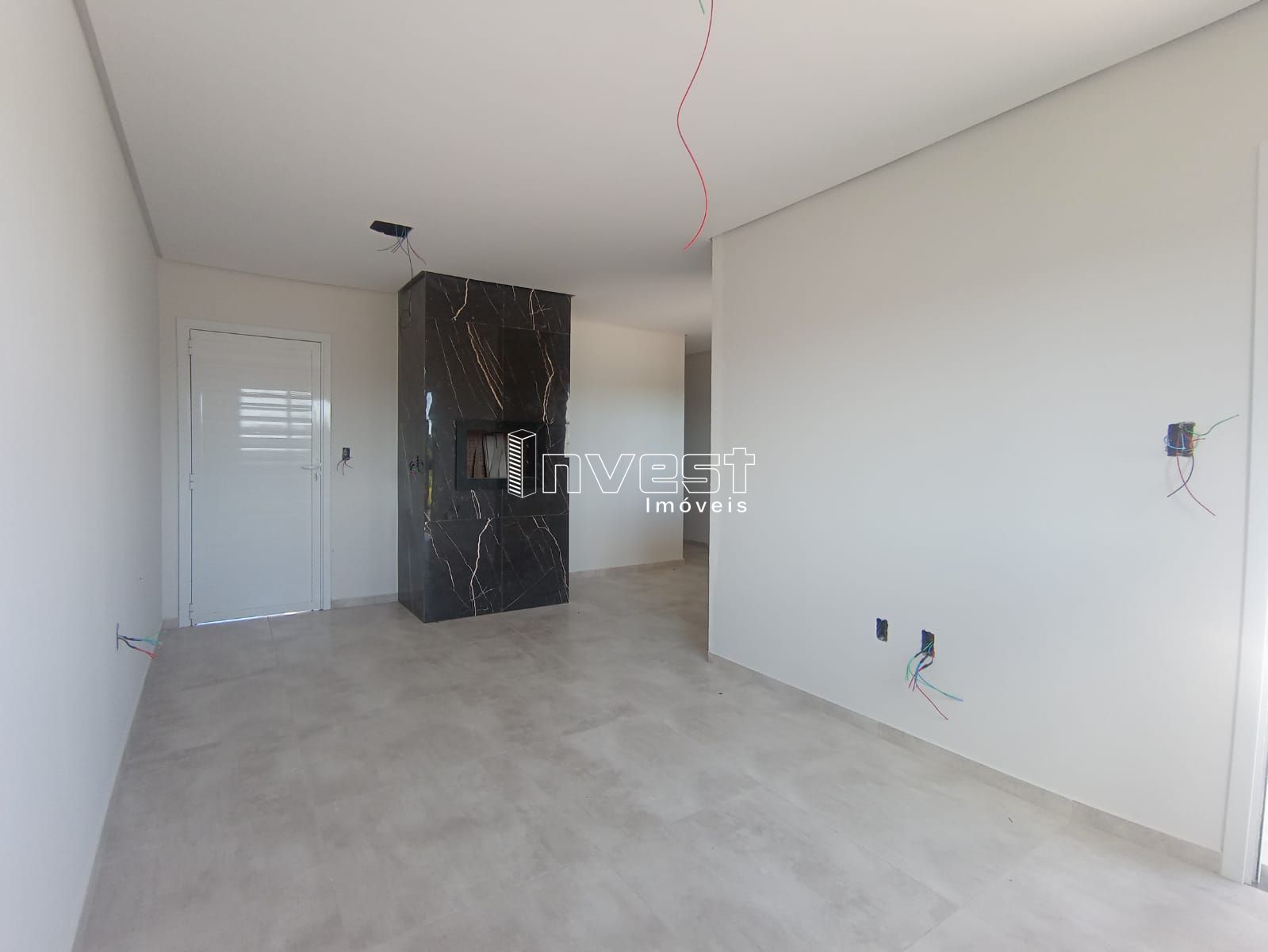 Casa à venda com 3 quartos, 63m² - Foto 2