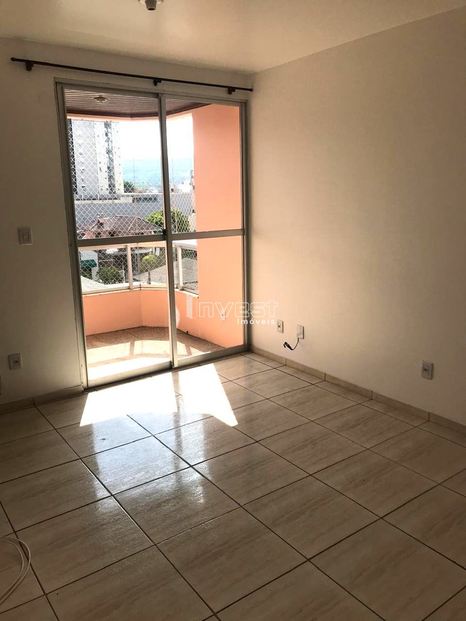 Apartamento à venda com 2 quartos, 98m² - Foto 3