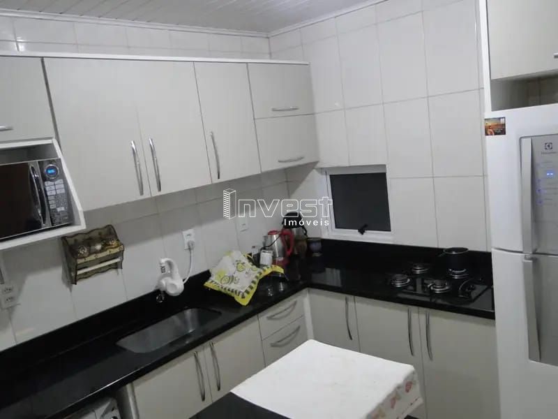 Casa à venda com 3 quartos, 164m² - Foto 16