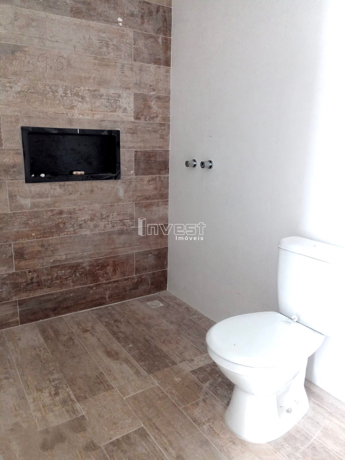 Casa à venda com 2 quartos, 80m² - Foto 7