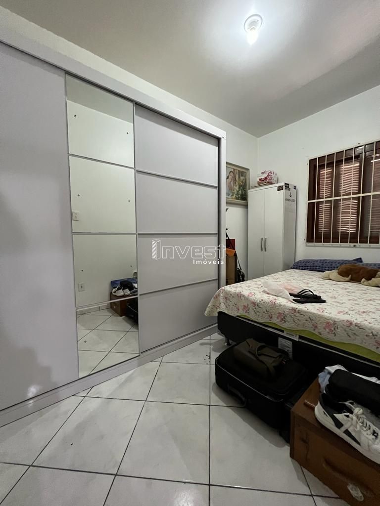 Casa à venda com 3 quartos, 79m² - Foto 11