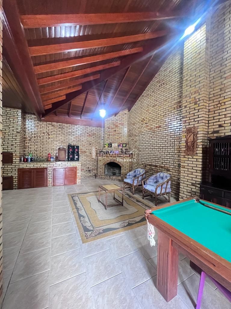 Casa à venda com 3 quartos, 200m² - Foto 12