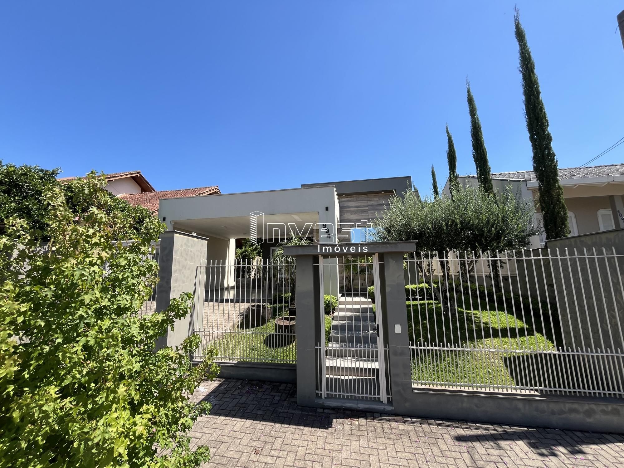 Casa com 3 Dormitórios à venda, 133 m² por R$ 725.000,00 Casa com 3 Dormitórios à venda, 133 m² por R$ 725.000,00