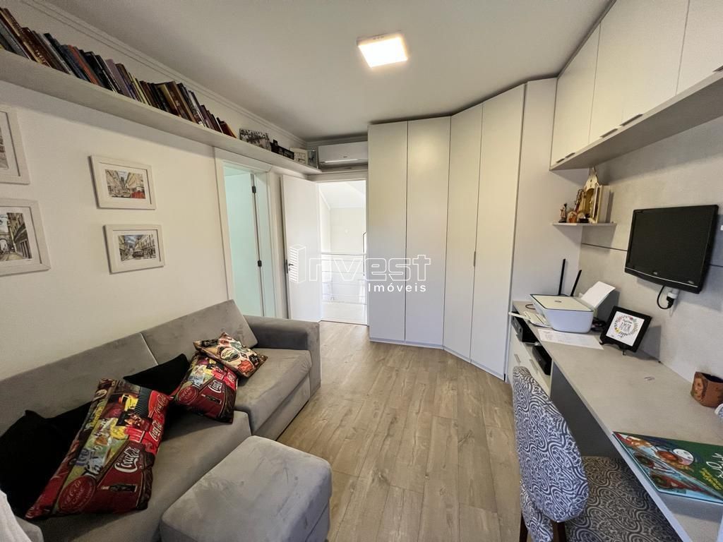 Casa à venda com 3 quartos, 210m² - Foto 21