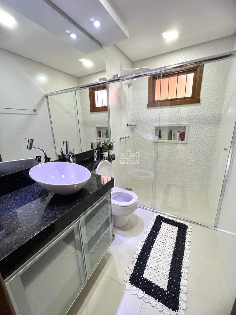 Casa de Condomínio à venda com 4 quartos, 304m² - Foto 18