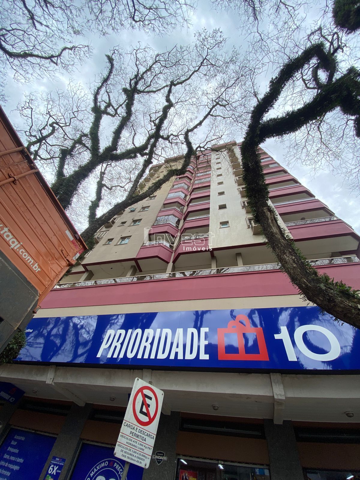 Apartamento à venda com 1 quarto, 68m² - Foto 1
