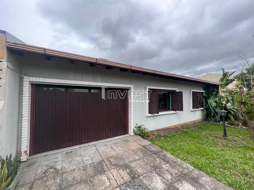 Casa à venda com 3 quartos, 225m² - Foto 2