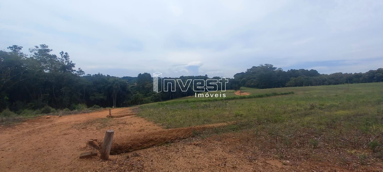 Chácara à venda com 2 quartos, 44000000000000m² - Foto 1