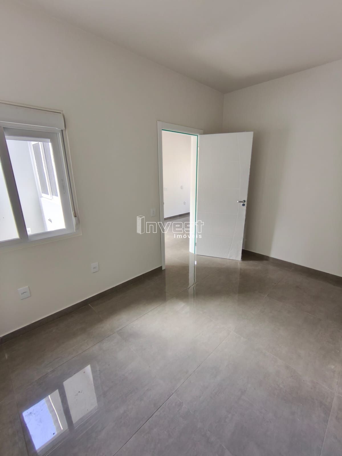 Casa com 2 Dormitórios à venda, 64 m² por R$ 245.000,00 Casa com 2 Dormitórios à venda, 64 m² por R$ 245.000,00