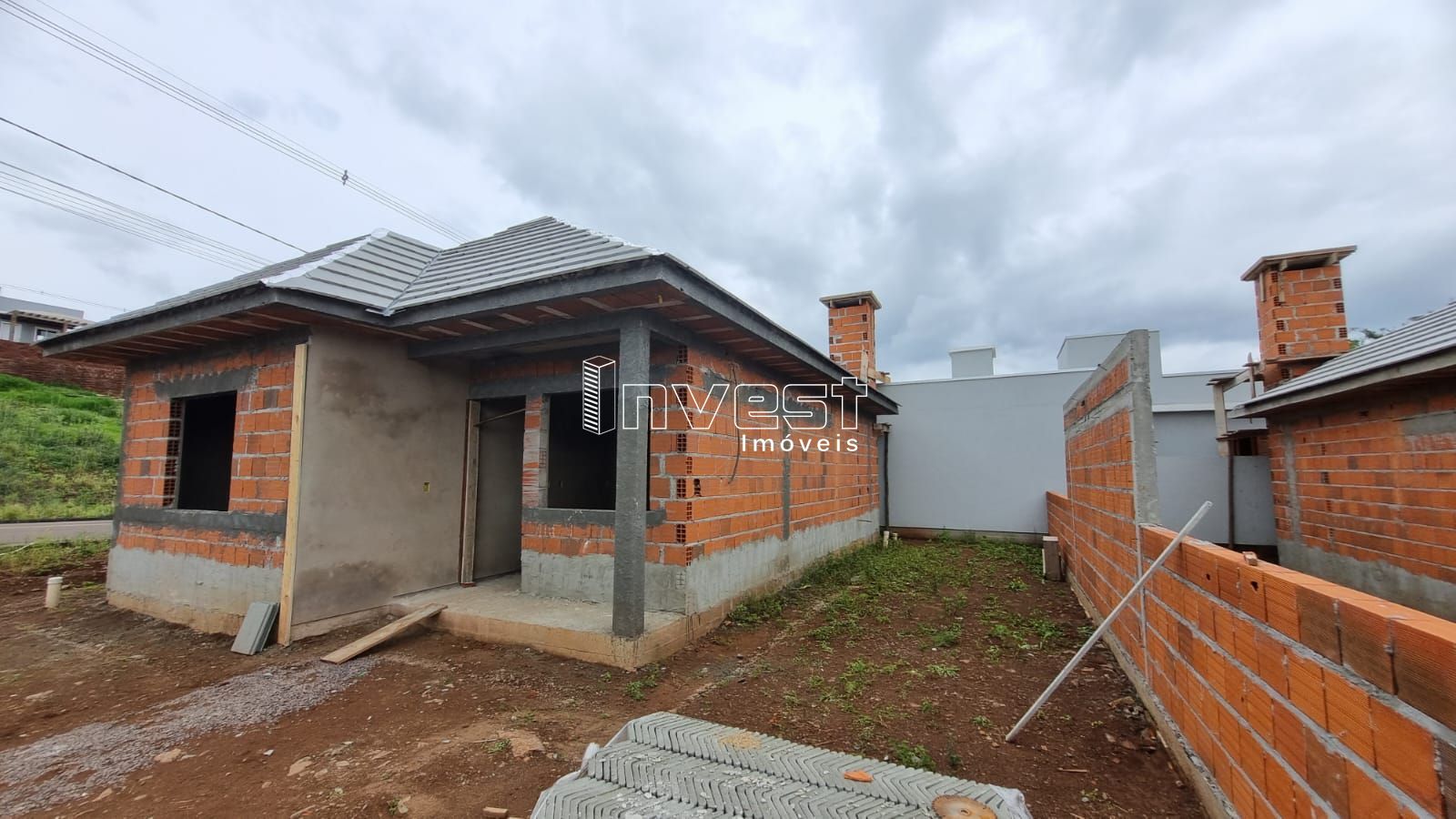 Casa à venda com 3 quartos, 69m² - Foto 4