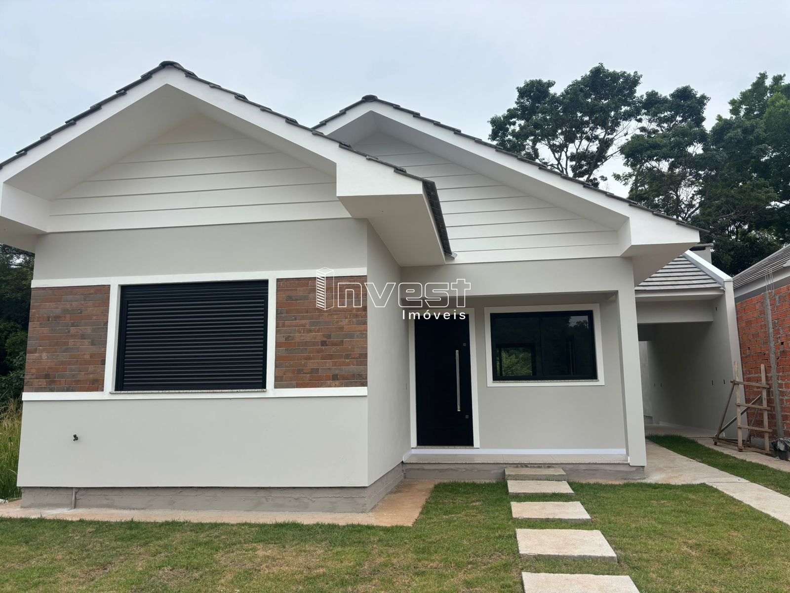 Casa à venda  no Linha Santa Cruz - Santa Cruz do Sul, RS. Imóveis