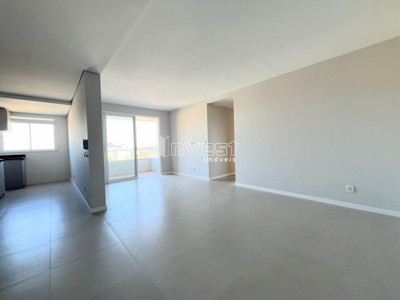 Apartamento à venda com 2 quartos, 90m² - Foto 2