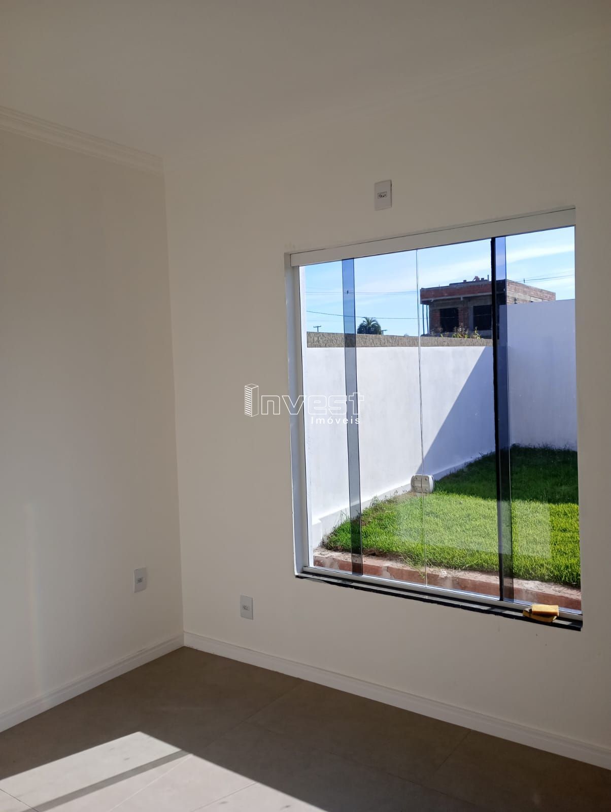 Casa à venda com 2 quartos, 70m² - Foto 11