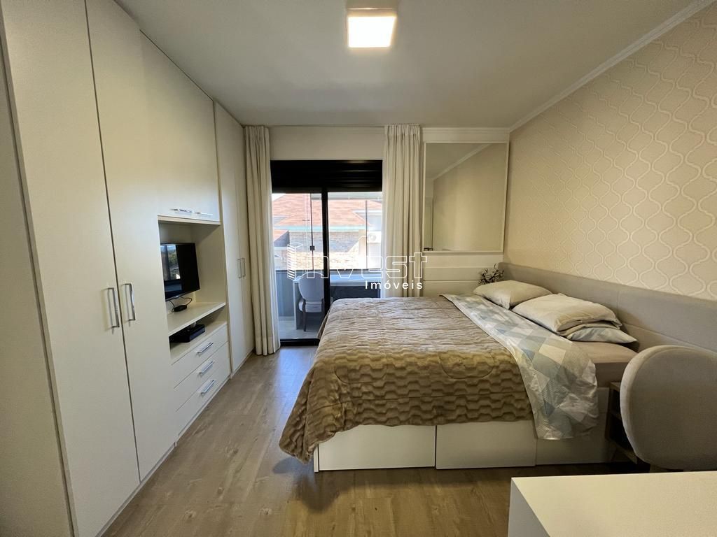 Casa à venda com 3 quartos, 210m² - Foto 20