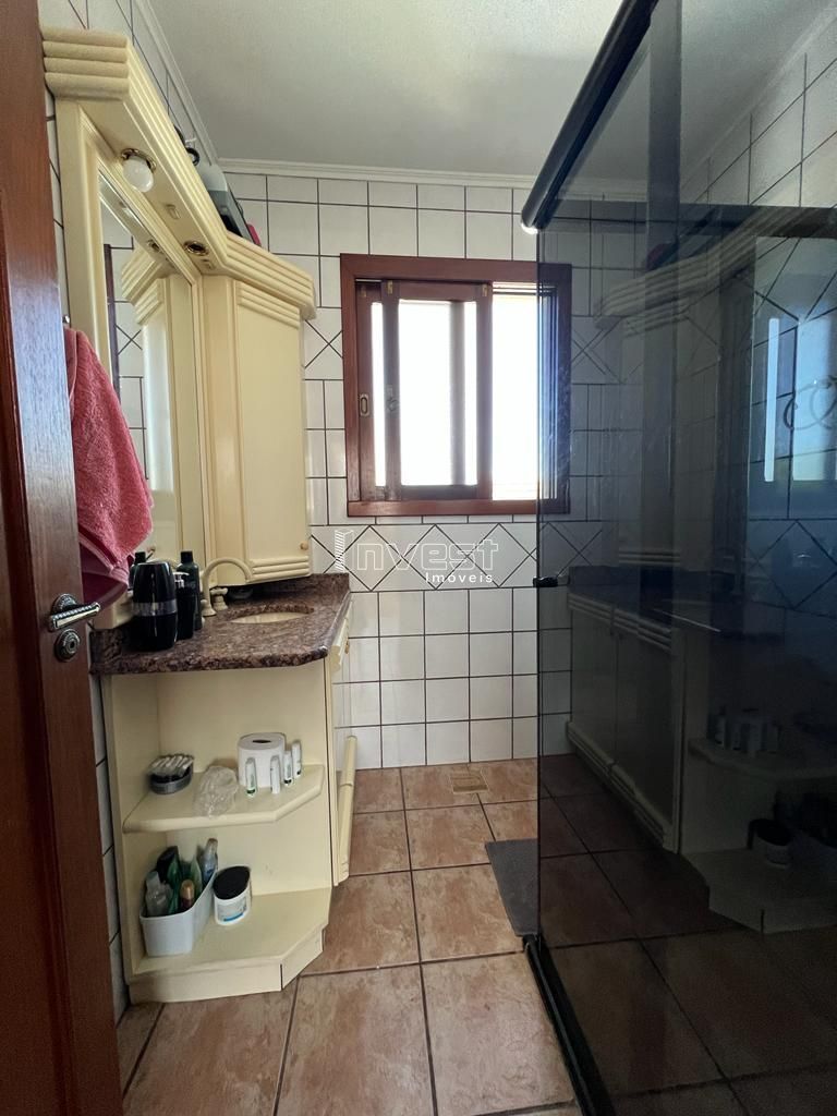 Casa à venda com 4 quartos, 260m² - Foto 15