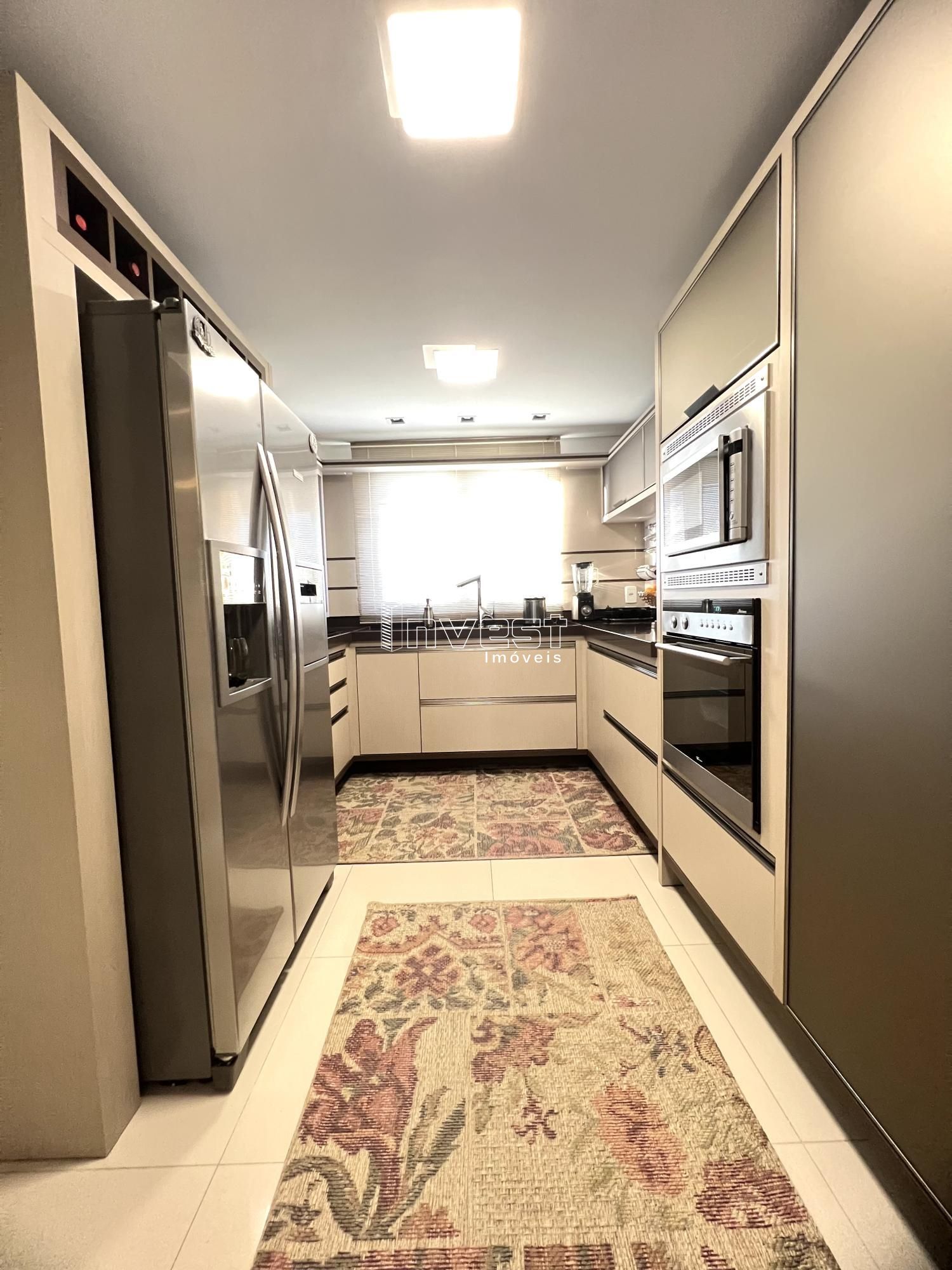 Apartamento à venda com 3 quartos, 192m² - Foto 21