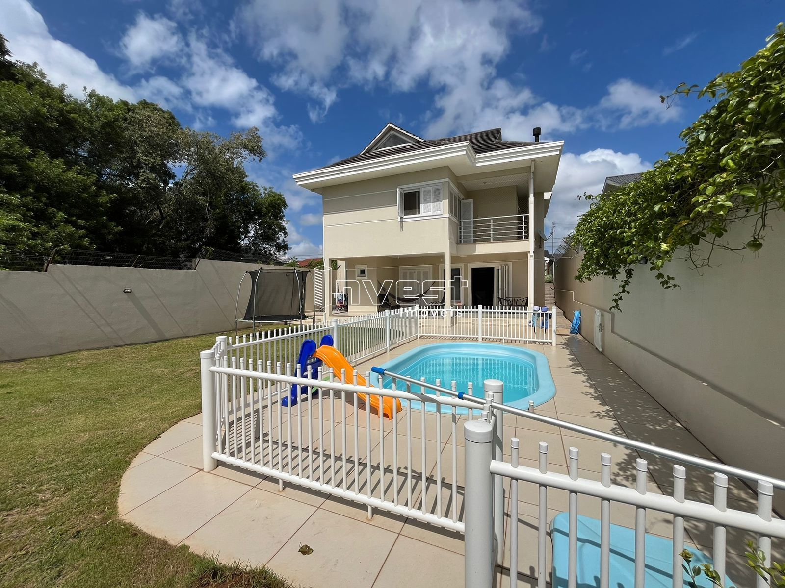 Casa à venda com 3 quartos, 211m² - Foto 41