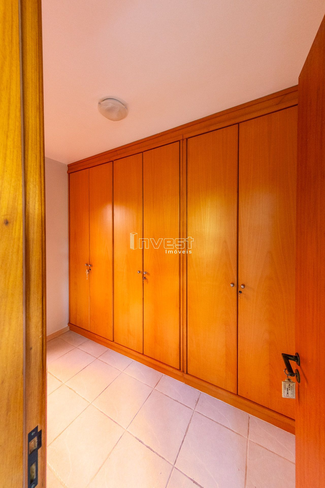 Apartamento à venda com 3 quartos, 199m² - Foto 16