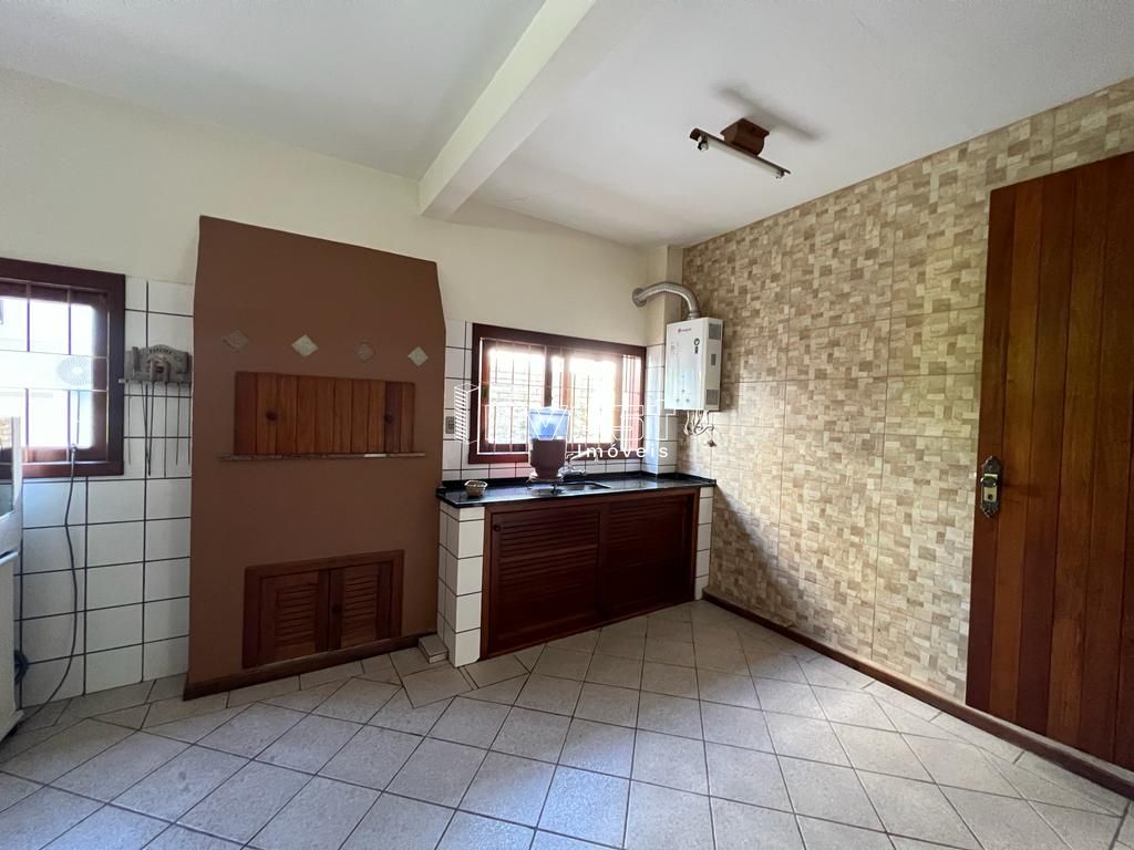 Casa à venda com 4 quartos, 260m² - Foto 13