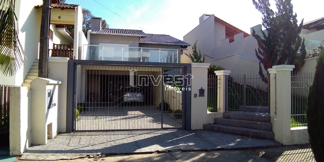 Casa à venda com 3 quartos, 200m² - Foto 2