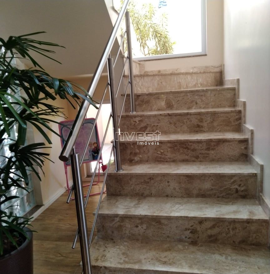 Casa, 3 quartos, 308 m² - Foto 23