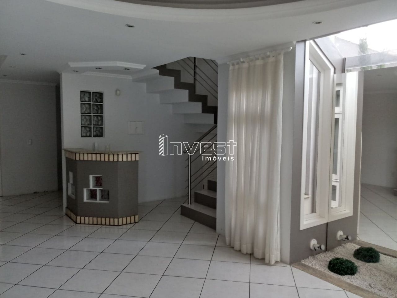 Casa à venda com 3 quartos, 212m² - Foto 7