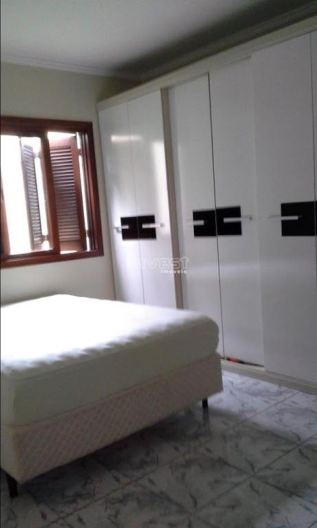 Casa à venda com 3 quartos, 200m² - Foto 9