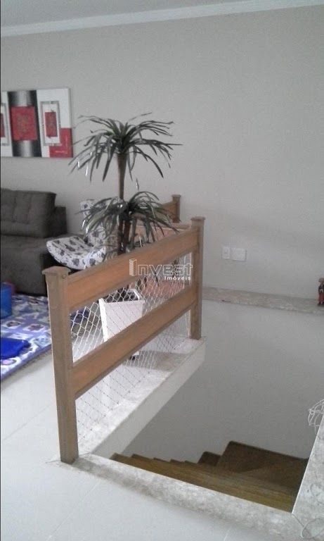 Casa à venda com 3 quartos, 200m² - Foto 6