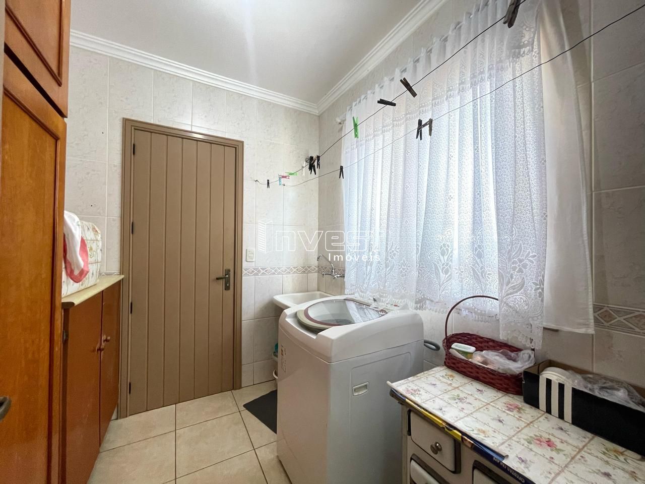 Casa à venda com 3 quartos, 198m² - Foto 6