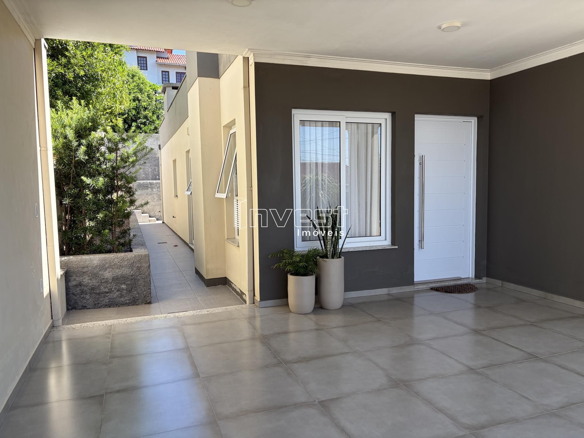 Casa com 3 Dormitórios à venda, 133 m² por R$ 725.000,00 Casa com 3 Dormitórios à venda, 133 m² por R$ 725.000,00