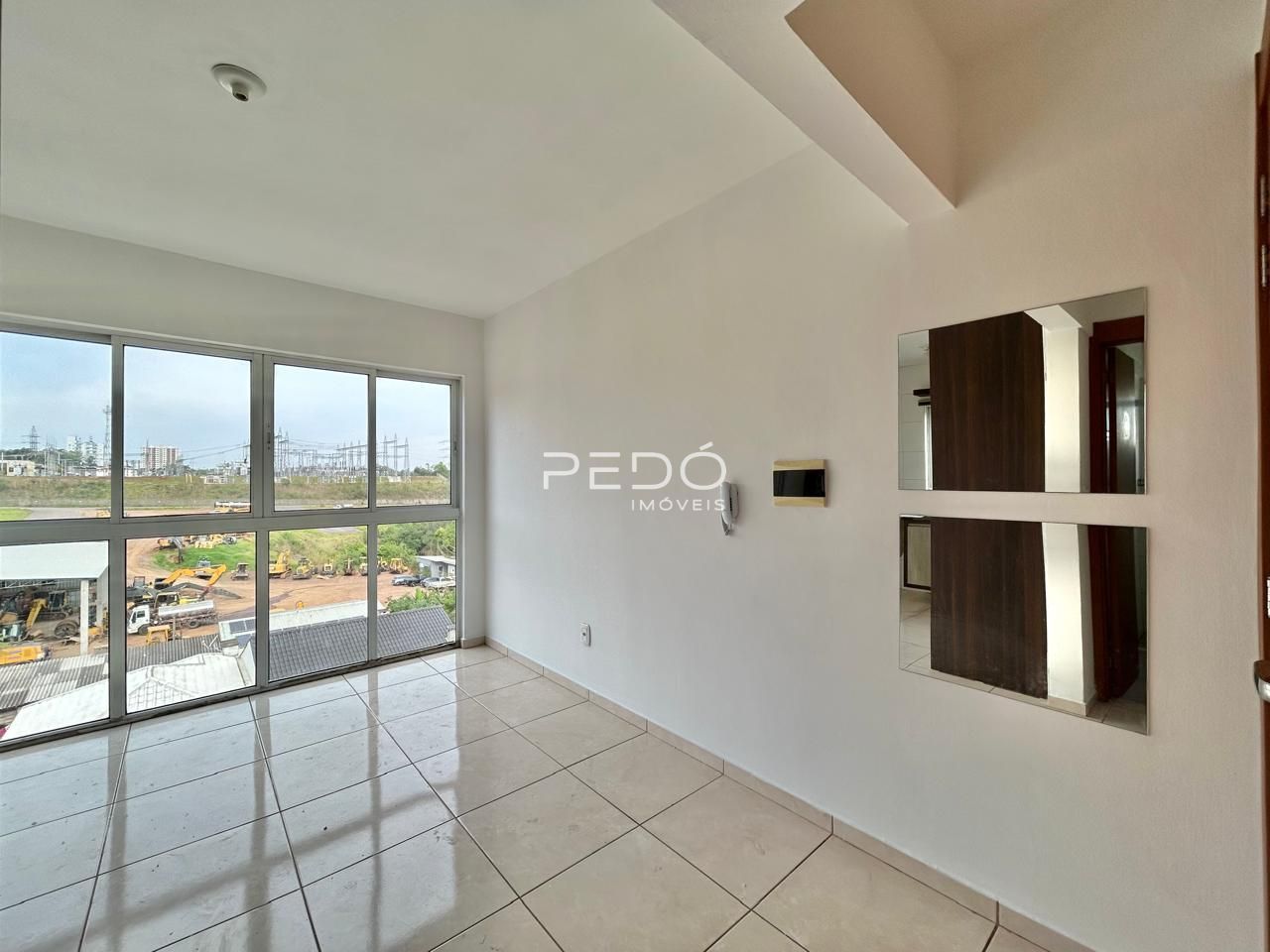 Apartamento 1 dormitório - 210058 - Pedó Imóveis