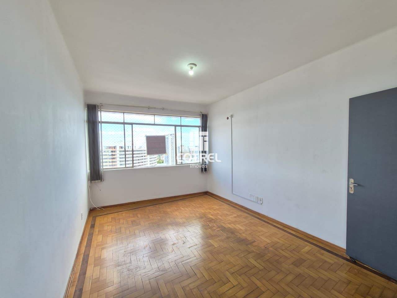 Apartamento para Locação 2 dormitórios no bairro Centro em Santa Maria - RS