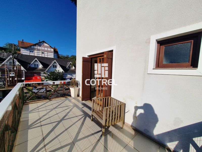 Apartamento à venda, 2 dormitórios em Gramado, RS