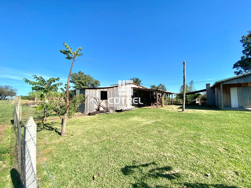 Encanta-se com está linda Chácara para venda situada na Estrada para Pedreira em