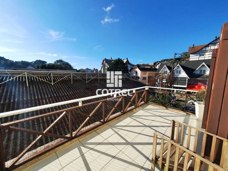 Apartamento à venda, 2 dormitórios em Gramado, RS