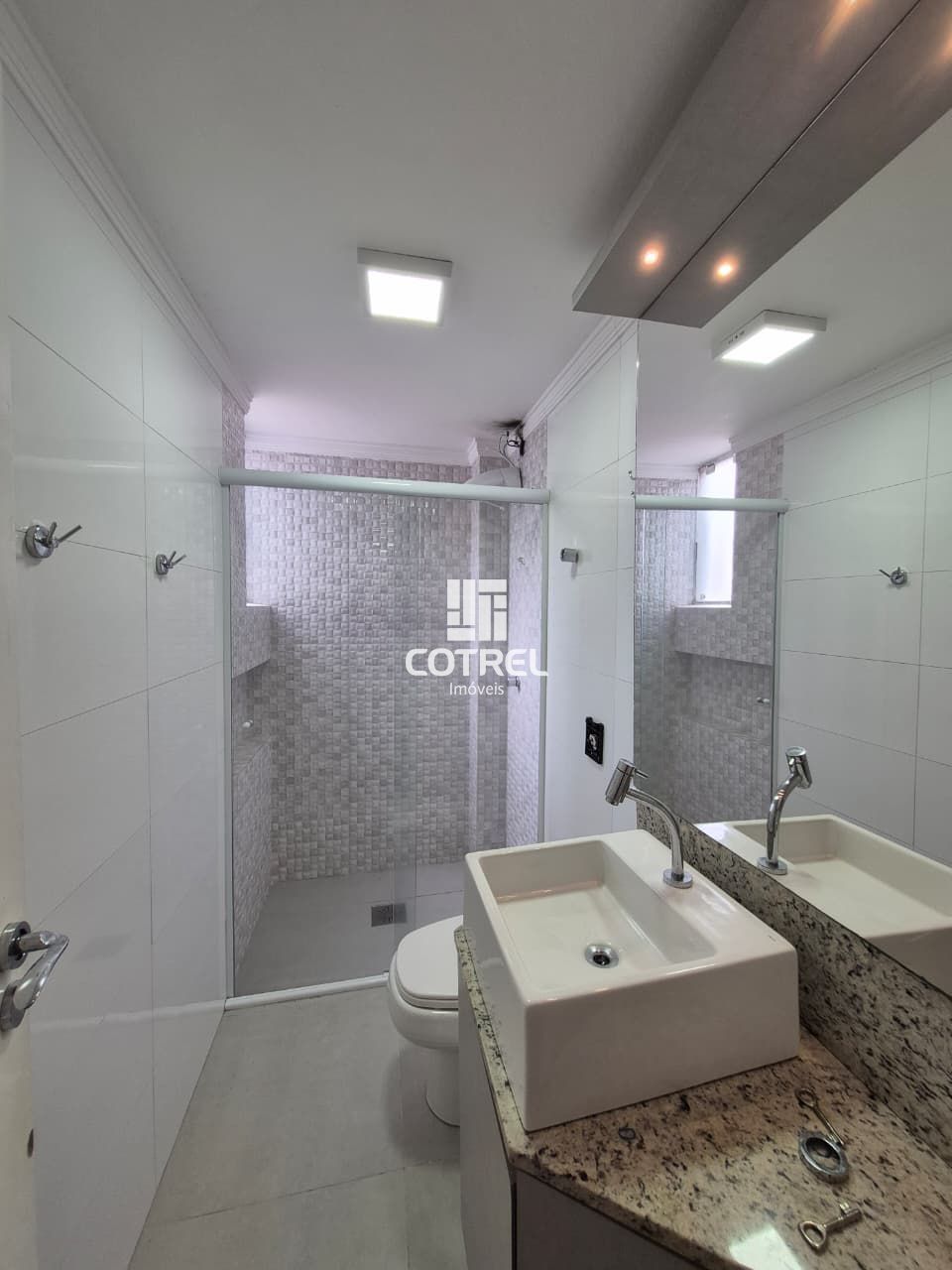 Apartamento para Locação 3 dormitórios sendo 1 suíte bairro Nossa Sra de Fátima
