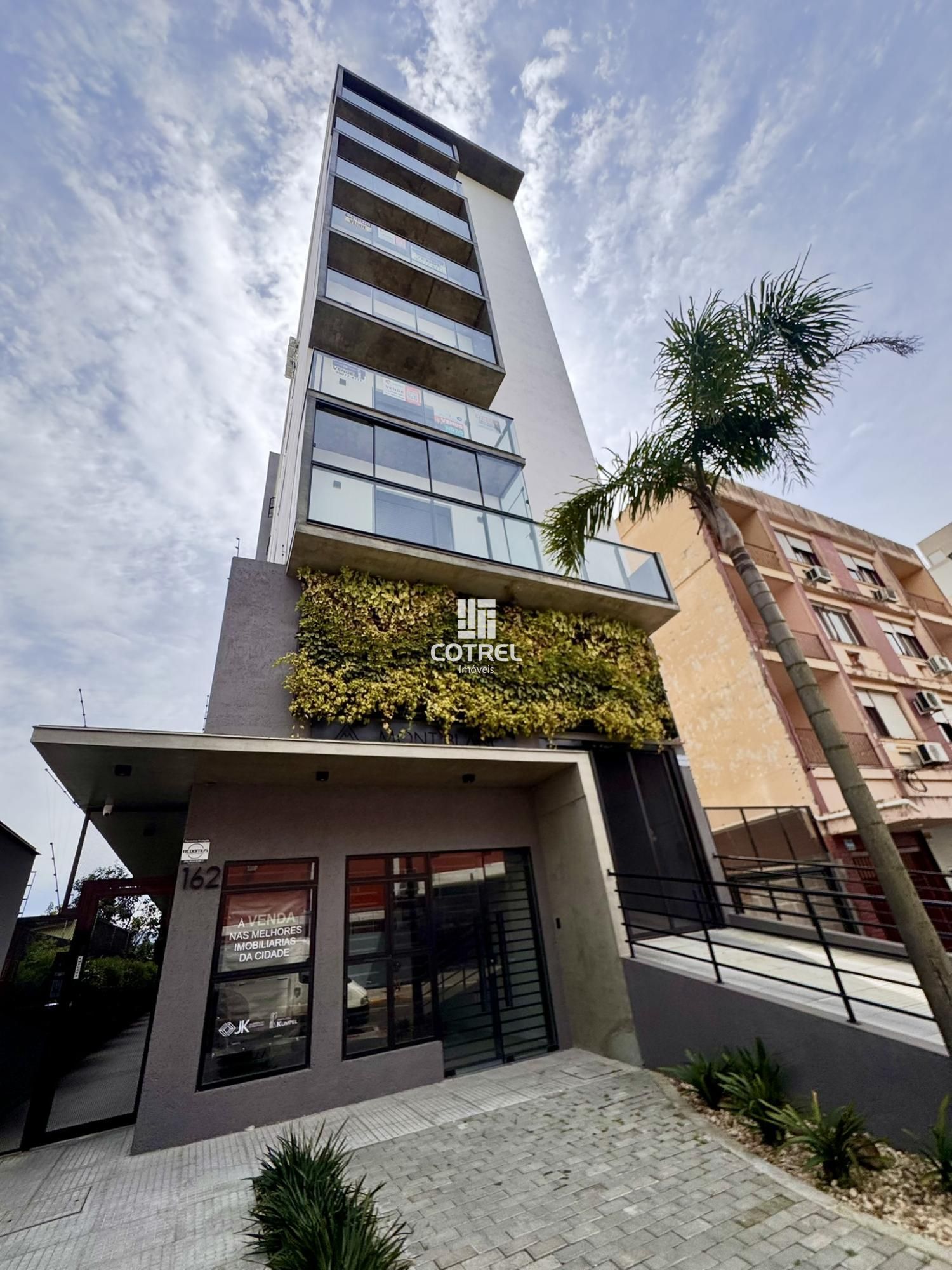 Apartamento à Venda 3 dormitórios sendo 1 suíte no bairro Nossa Senhora das Dore