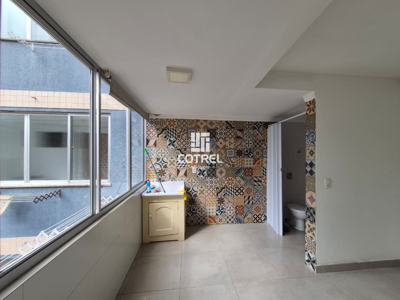 Apartamento para Locação 3 dormitórios sendo 1 suíte bairro Nossa Sra de Fátima