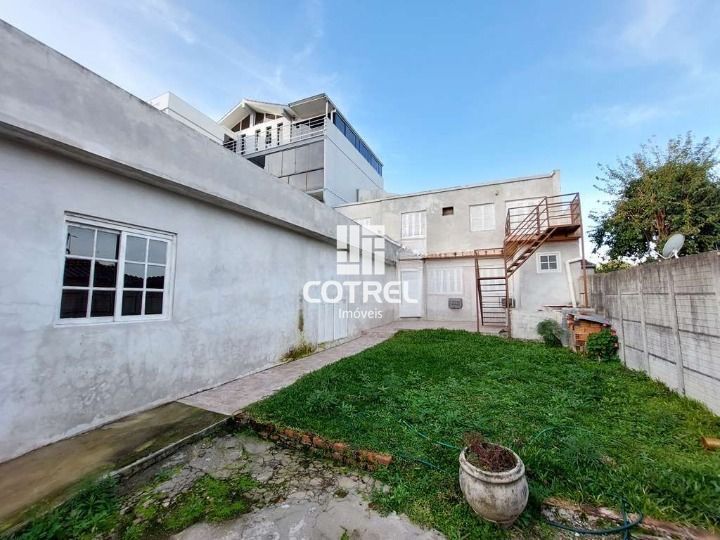 Casa 4 dormitórios 2 vaga de garagem localizada o Bairro Nonoai na cidade de San