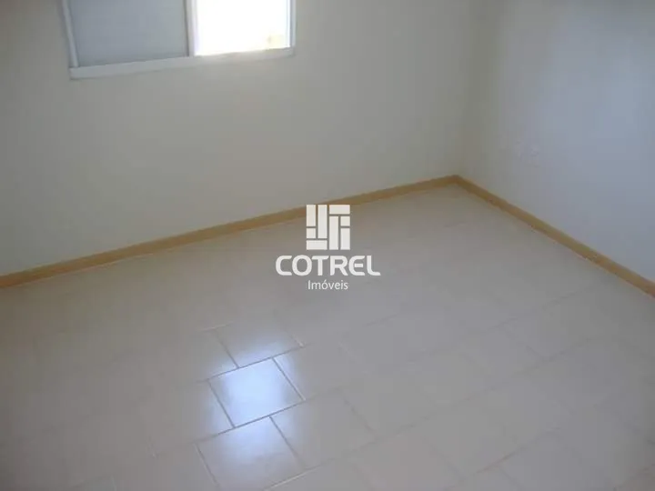 Apartamento 2 dormitórios e 1 vaga de garagem no Bairro Passo D' Areia localizad