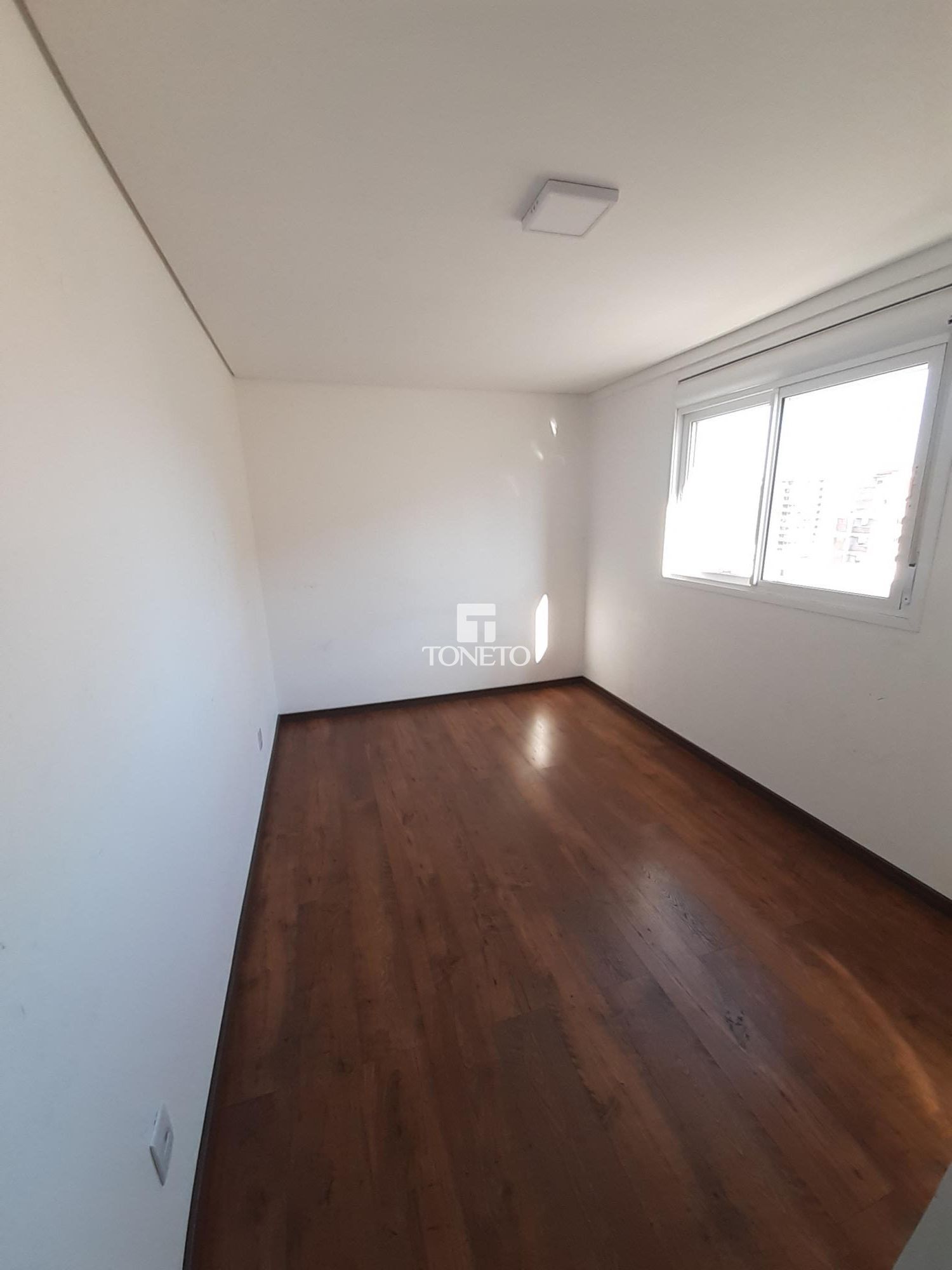 Apartamento à venda com 1 quarto, 34m² - Foto 6