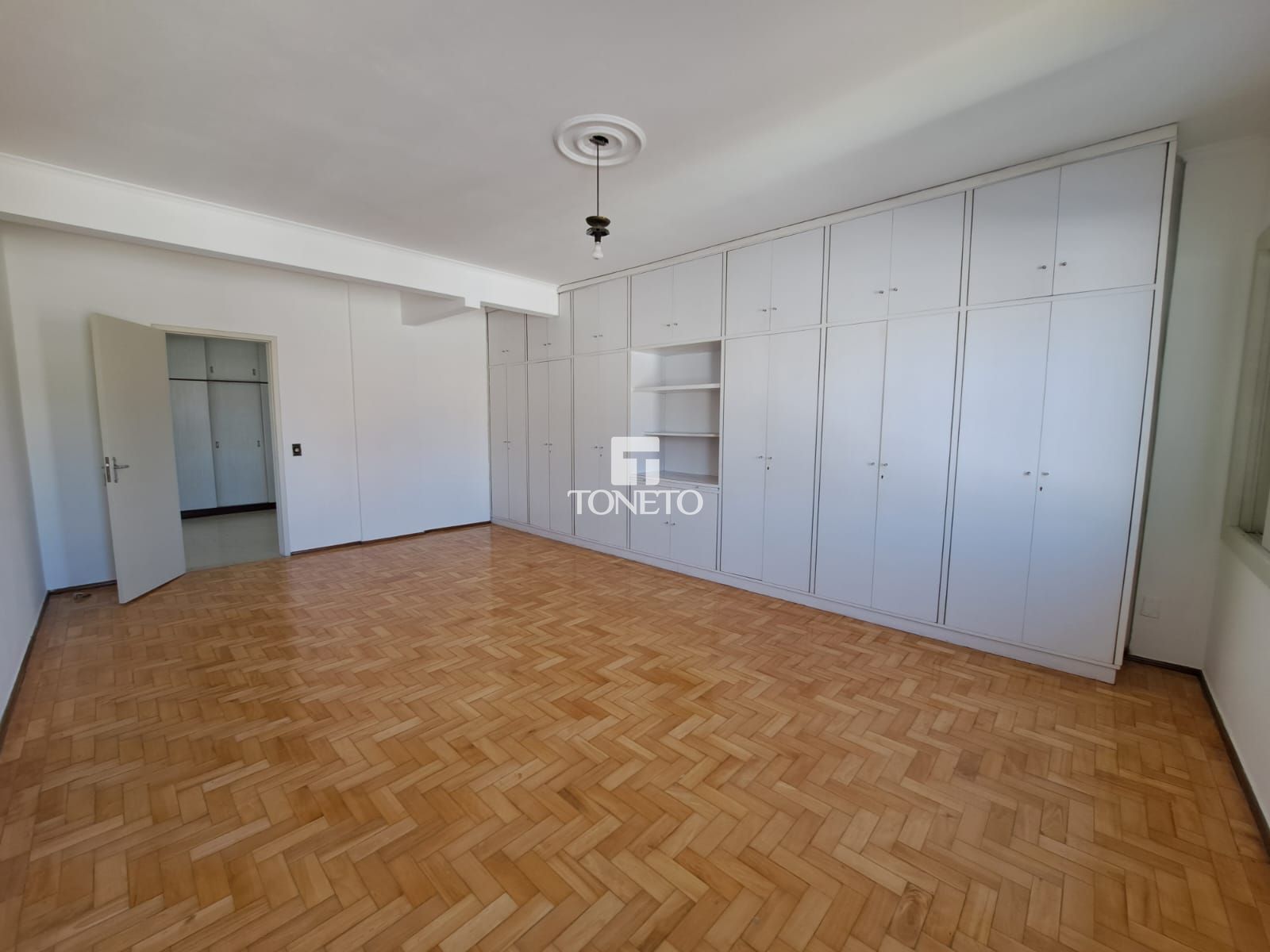 Apartamento à venda com 4 quartos, 144m² - Foto 5