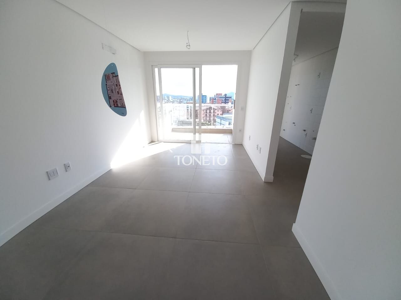 Apartamento à venda com 2 quartos, 66m² - Foto 13