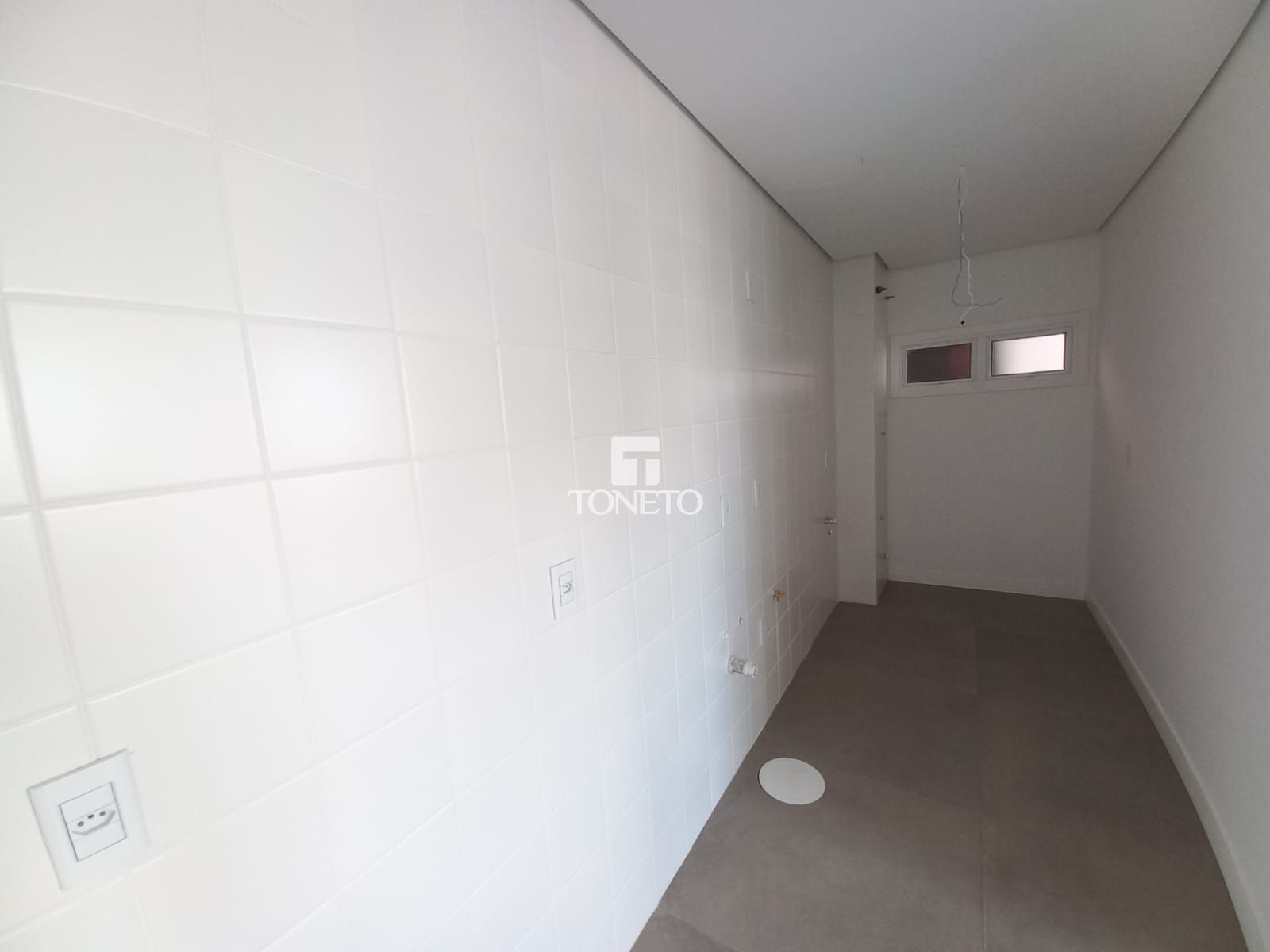 Apartamento à venda com 1 quarto, 42m² - Foto 17