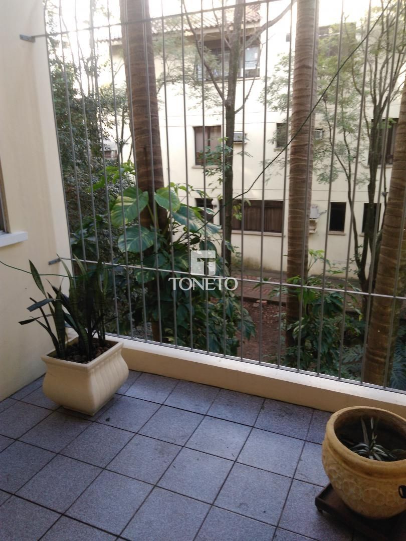 Apartamento à venda com 3 quartos, 131m² - Foto 9